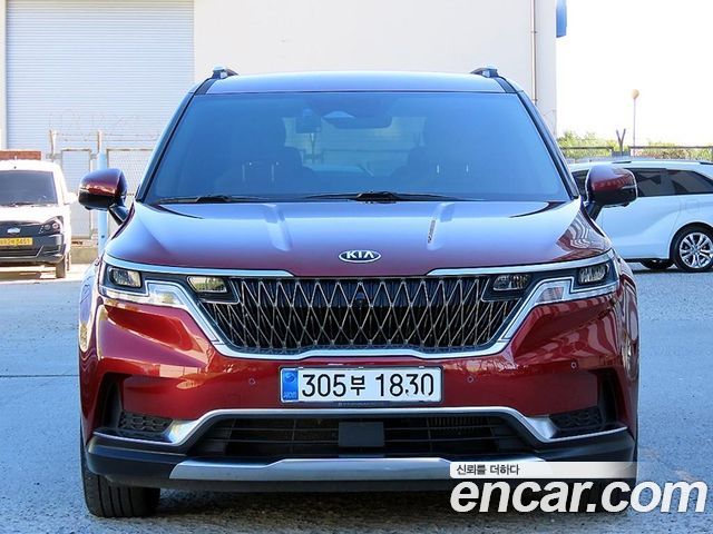 Kia Carnival Diesel 9-Seater Noblesse — пробег 115 240 км — фото 1 из 5