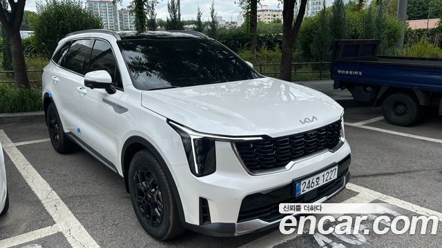 Kia Sorento HEV 1.6 2WD Signature — пробег 4 300 км — фото 3 из 5