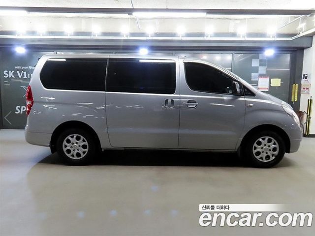 Hyundai Starex 5-Seater LPi VAN CVX Luxury — пробег 130 714 км — фото 3 из 5