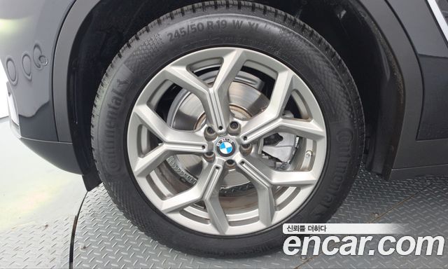 BMW X3 xDrive 20i — пробег 37 601 км — фото 5 из 5