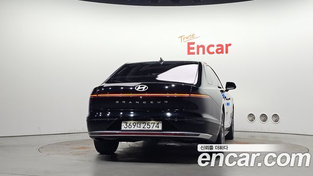 Hyundai Grandeur из Кореи Encar