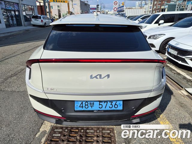 Kia EV6 Long Range 2WD Air — пробег 10 650 км — фото 3 из 5