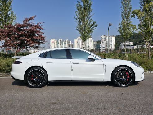 Porsche Panamera 4.0 Turbo — пробег 125 500 км — фото 4 из 5