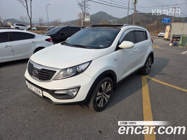 Kia Sportage Diesel 2WD TLX Deluxe — пробег 251 044 км — фото 2 из 5
