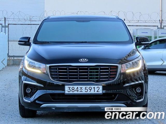 Kia Carnival из Кореи Encar