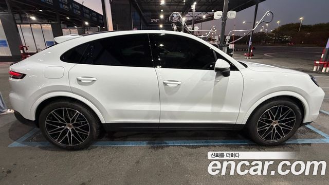 Porsche Cayenne 3.0 Coupe — пробег 4 000 км — фото 5 из 5