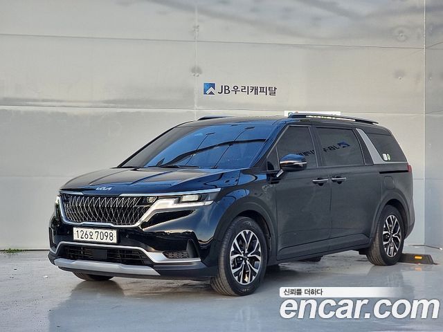 Kia Carnival Diesel 9-Seater Prestige — пробег 75 019 км — фото 1 из 5