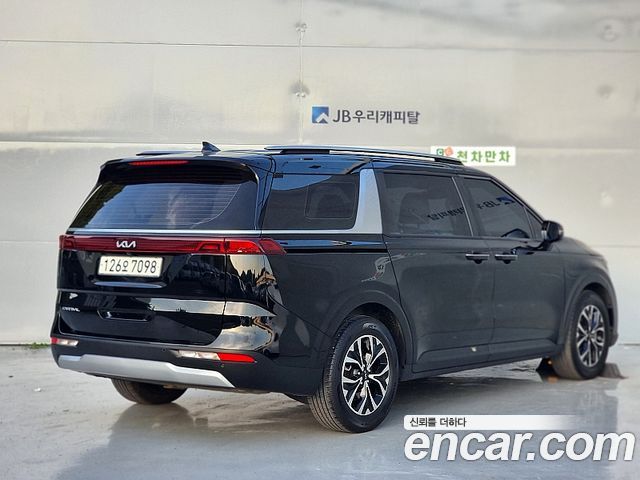 Kia Carnival Diesel 9-Seater Prestige — пробег 75 019 км — фото 4 из 5