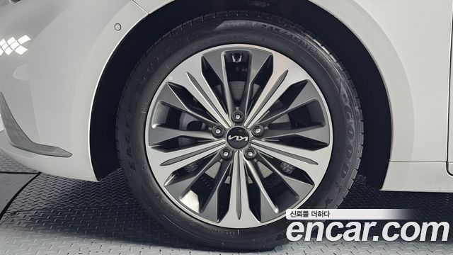 Kia K8 из Кореи Encar