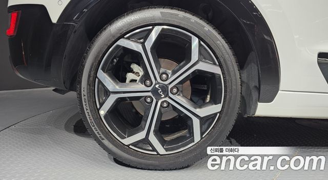 Kia Niro Signature — пробег 31 704 км — фото 5 из 5