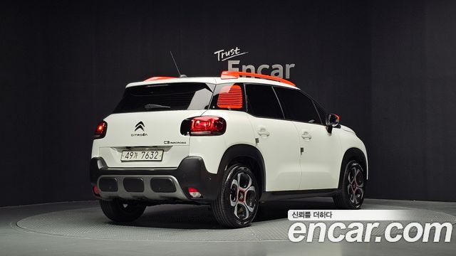 Citroen-DS C3 Aircross 1.5 BlueHDi Shine — пробег 92 898 км — фото 2 из 5