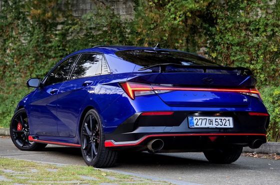 Hyundai AVANTE 2.0 N — пробег 28 889 км — фото 3 из 5