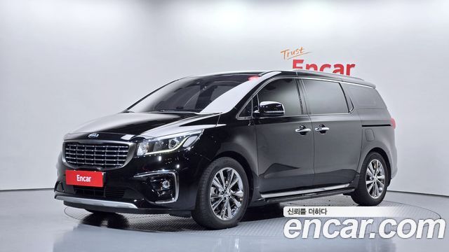 Kia Carnival 9-Seater Prstige — пробег 86 607 км — фото 1 из 5
