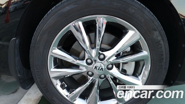 Kia Carnival 7-Seater Limousine President — пробег 86 000 км — фото 5 из 5