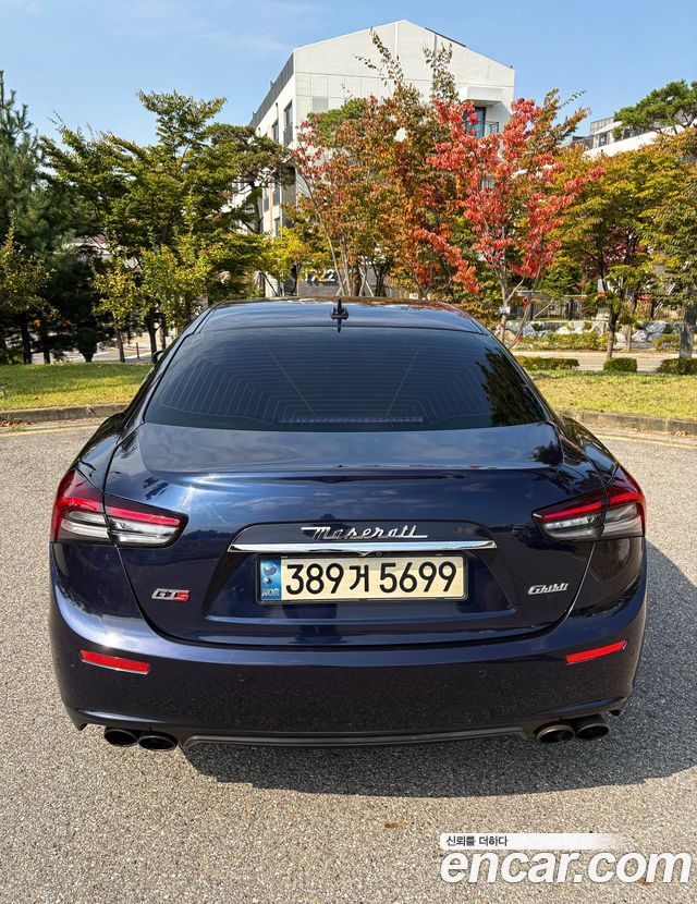 Maserati Ghibli 3.0 Diesel GranLusso 3rd — пробег 138 000 км — фото 3 из 5