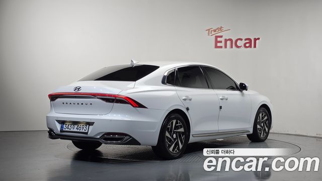 Hyundai Grandeur из Кореи Encar