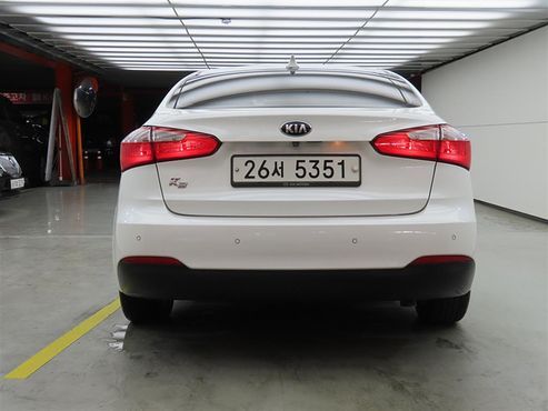 Kia K3 Trendy — пробег 124 396 км — фото 3 из 5