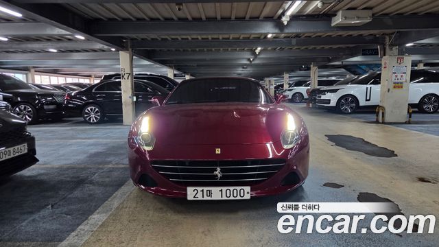 Ferrari California T 3.9 V8 — пробег 78 500 км — фото 5 из 5