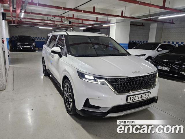 Kia Carnival Gasoline 9-Seater Prestige — пробег 95 000 км — фото 4 из 5