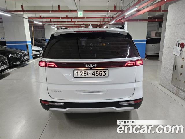 Kia Carnival Gasoline 9-Seater Prestige — пробег 95 000 км — фото 5 из 5