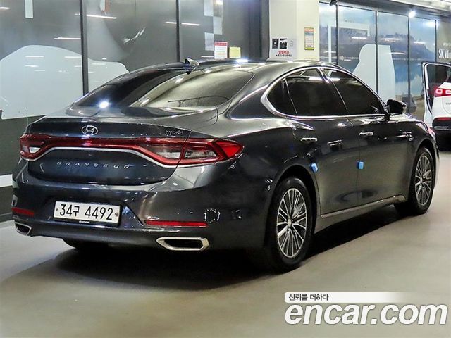 Hyundai Grandeur Exclusive Special — пробег 200 593 км — фото 2 из 5