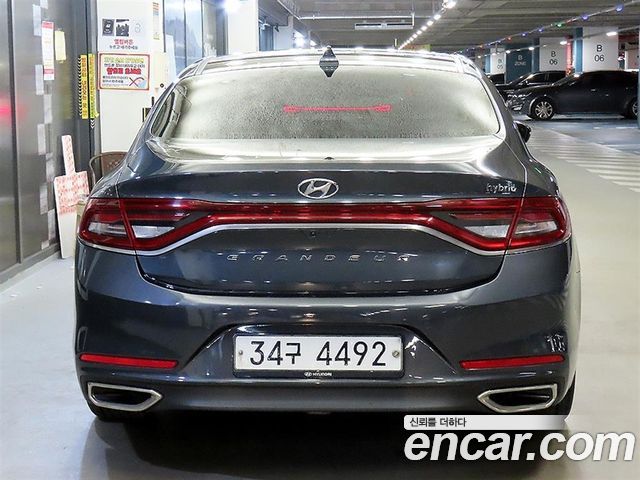 Hyundai Grandeur Exclusive Special — пробег 200 593 км — фото 4 из 5