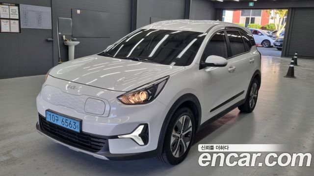 Kia Niro Light (Taxi Trim) — пробег 155 793 км — фото 2 из 5