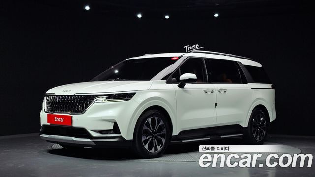 Kia Carnival из Кореи Encar