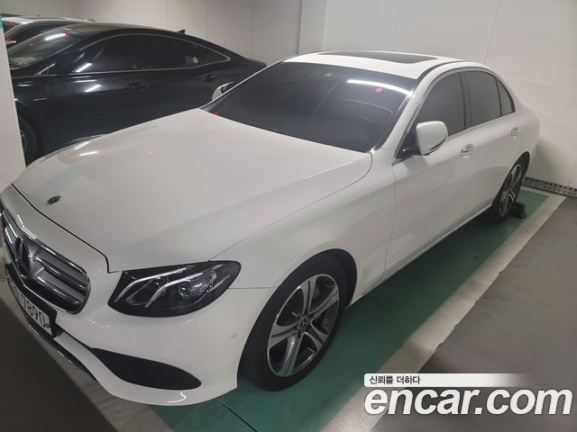 Mercedes-Benz E-Class из Кореи Encar