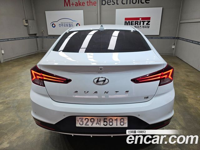 Hyundai AVANTE из Кореи Encar