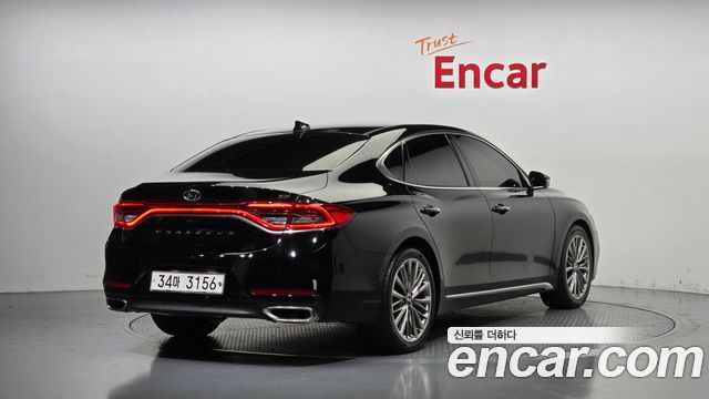 Hyundai Grandeur из Кореи Encar
