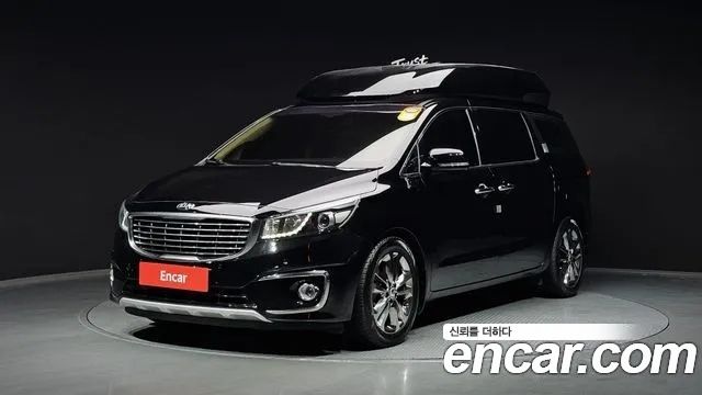 Kia Carnival из Кореи Encar