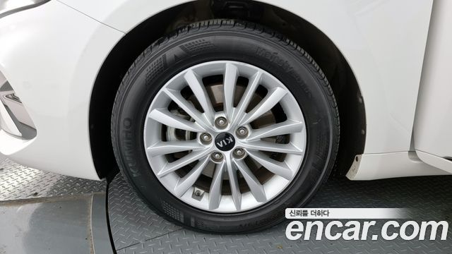 Kia K7 из Кореи Encar