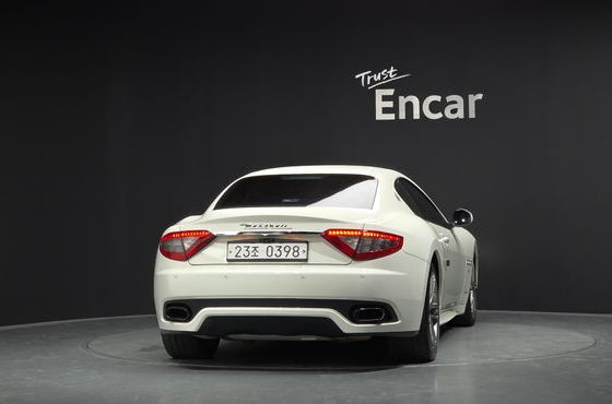 Maserati GranTurismo 4.7 Sport 1st — пробег 71 033 км — фото 4 из 5