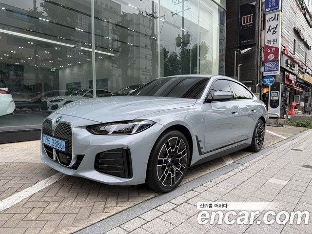 BMW i4 eDrive40 M Sports — пробег 1 324 км — фото 3 из 5