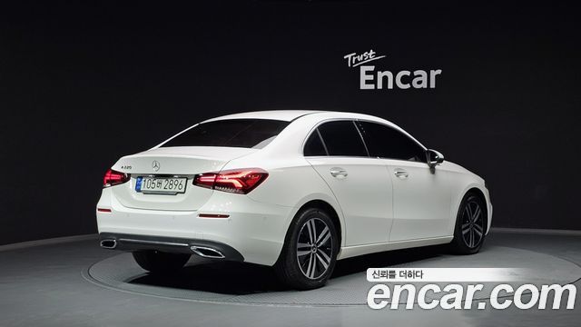 Mercedes-Benz A-Class из Кореи Encar