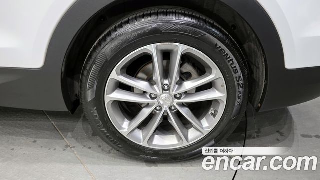 Hyundai Santafe Diesel 2.0 2WD Exclusive — пробег 92 095 км — фото 5 из 5