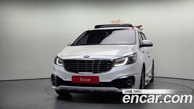 Kia Carnival из Кореи Encar