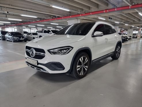 Mercedes-Benz GLA-Class GLA220 — пробег 16 644 км — фото 1 из 5