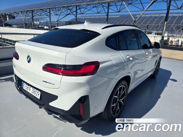 BMW X4 xDrive20d M Sport — пробег 13 900 км — фото 2 из 5