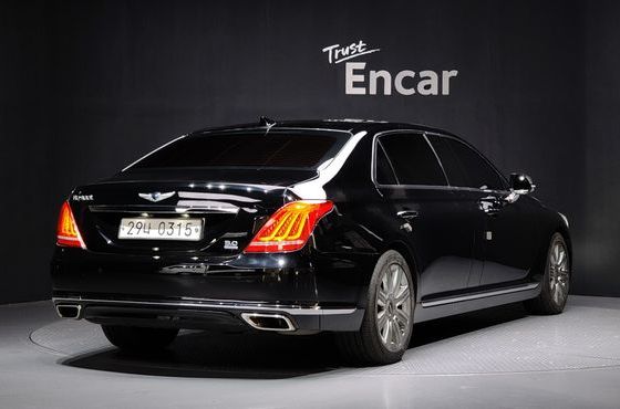 Genesis EQ900 5.0 GDI AWD Limousine Prestige — пробег 205 313 км — фото 2 из 5