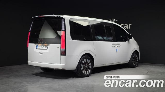 Hyundai Staria из Кореи Encar