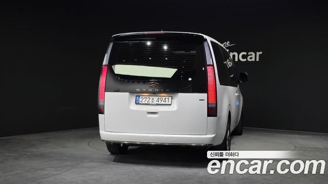 Hyundai Staria из Кореи Encar