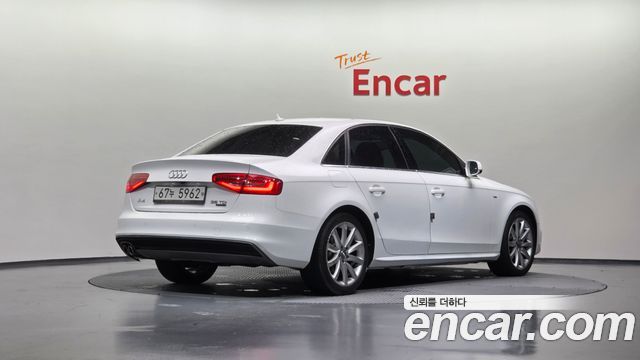 Audi A4 35 TDI Quattro Dynamic B8 — пробег 72 185 км — фото 2 из 5