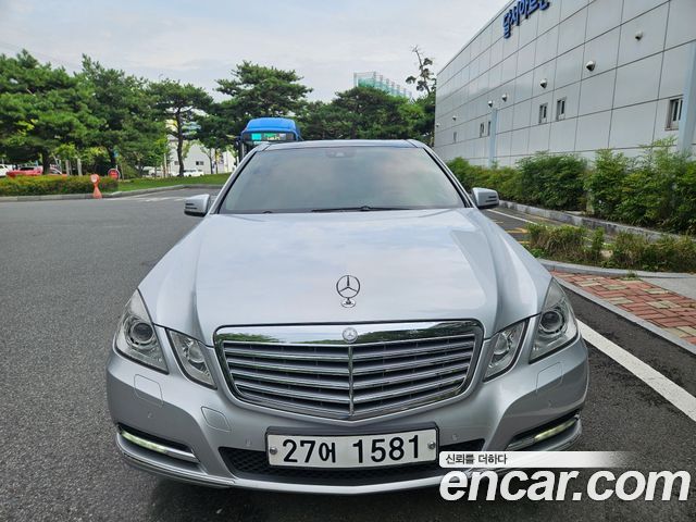 Mercedes-Benz E-Class E300 Elegance — пробег 67 000 км — фото 2 из 5