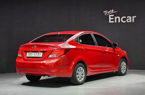 Hyundai Accent 1.4 VVT Smart — пробег 74 629 км — фото 2 из 5