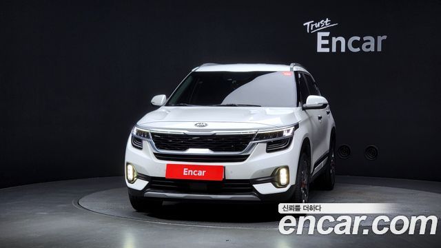 Kia Seltos из Кореи Encar