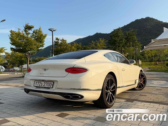 Bentley Continental 4.0 GT Azure — пробег 8 800 км — фото 2 из 5