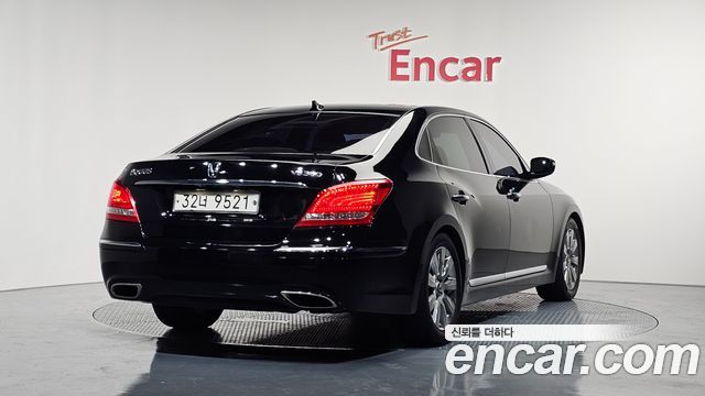 Hyundai Equus из Кореи Encar