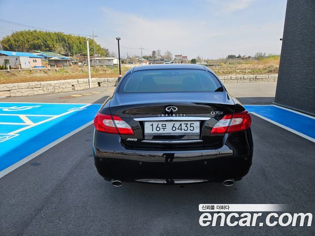 Infiniti M из Кореи Encar